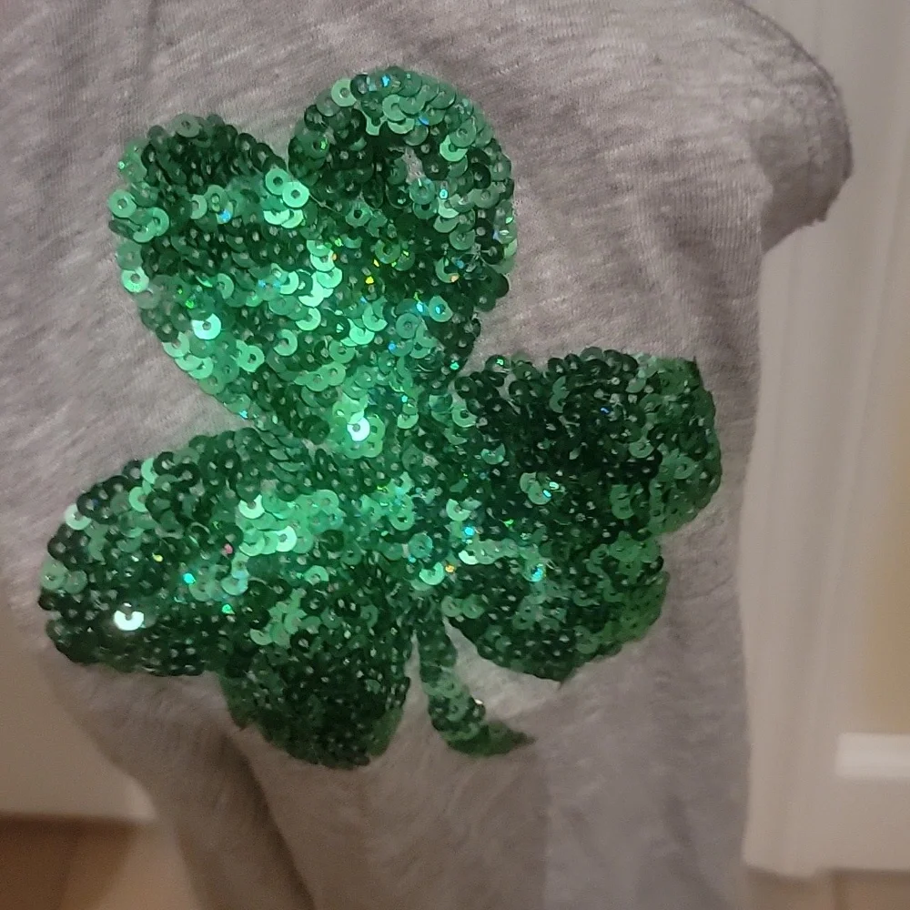 PINK Victoria's Secret Gray Tank Top With Green Sequin Shamrocks. XS. Bralette S - Picture 6 of 16